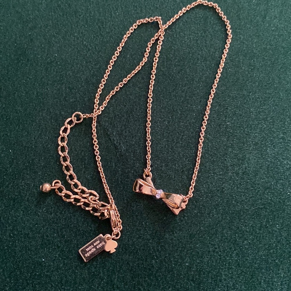 Kate Spade bow necklace ♠️